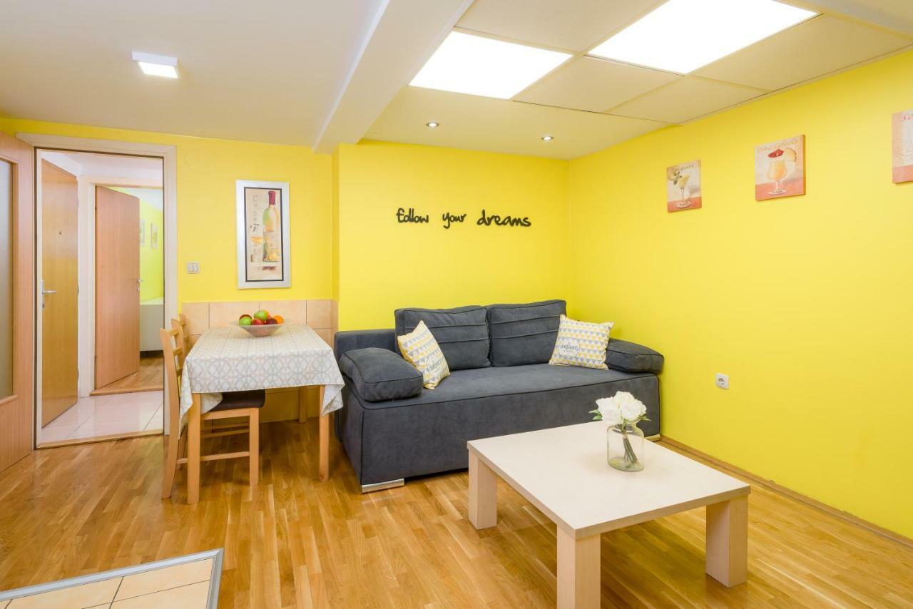 Apartment Medak City Center Nena สปลิท ภายนอก รูปภาพ